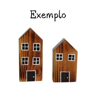 Casinha em pinho 5 x 3 Cm