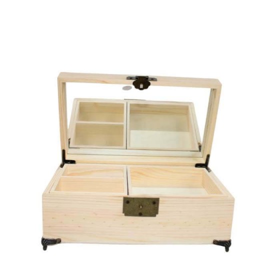 Jewelry storage with compartments