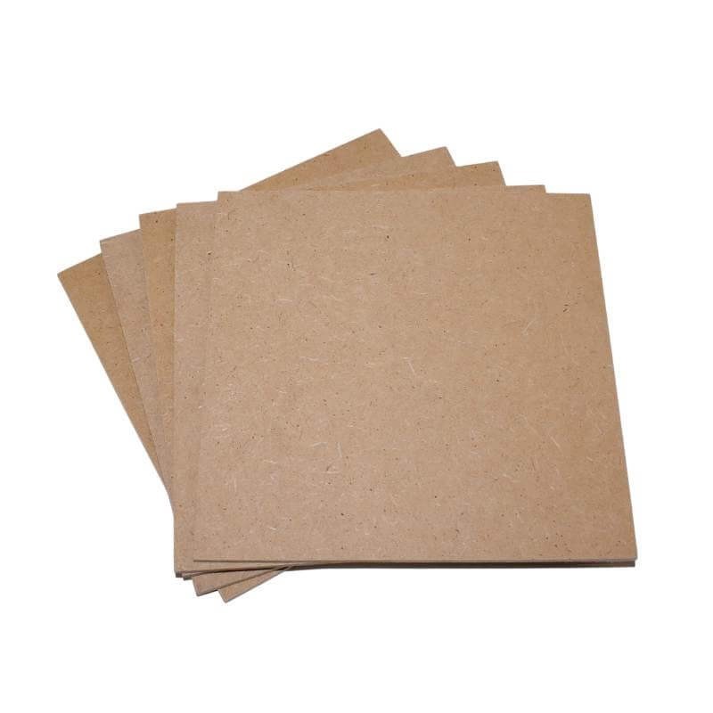 Bases quadradas de MDF