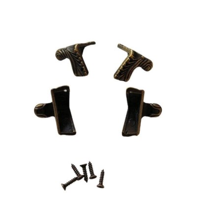 Metal feet for boxes